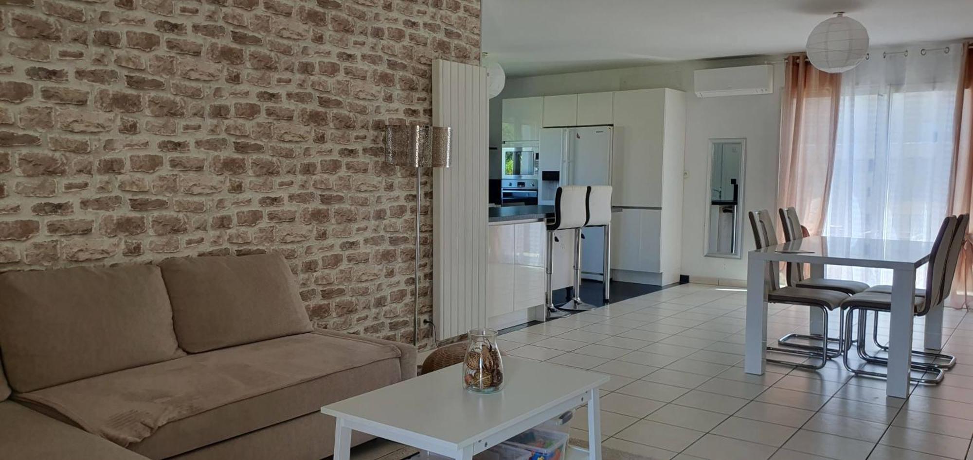 La Villa de l'Olivier piscine privée et parking Carcassonne Esterno foto