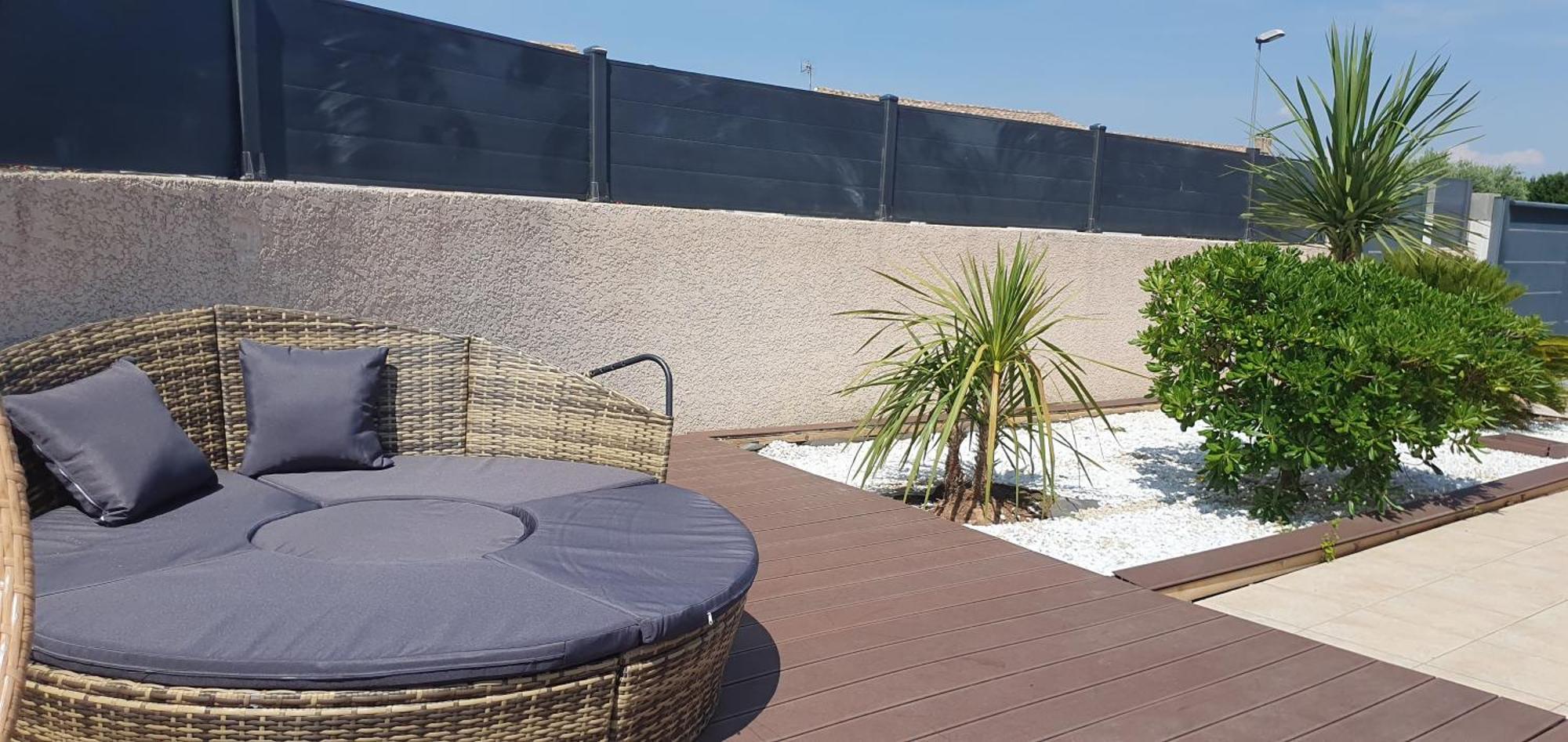 La Villa de l'Olivier piscine privée et parking Carcassonne Esterno foto